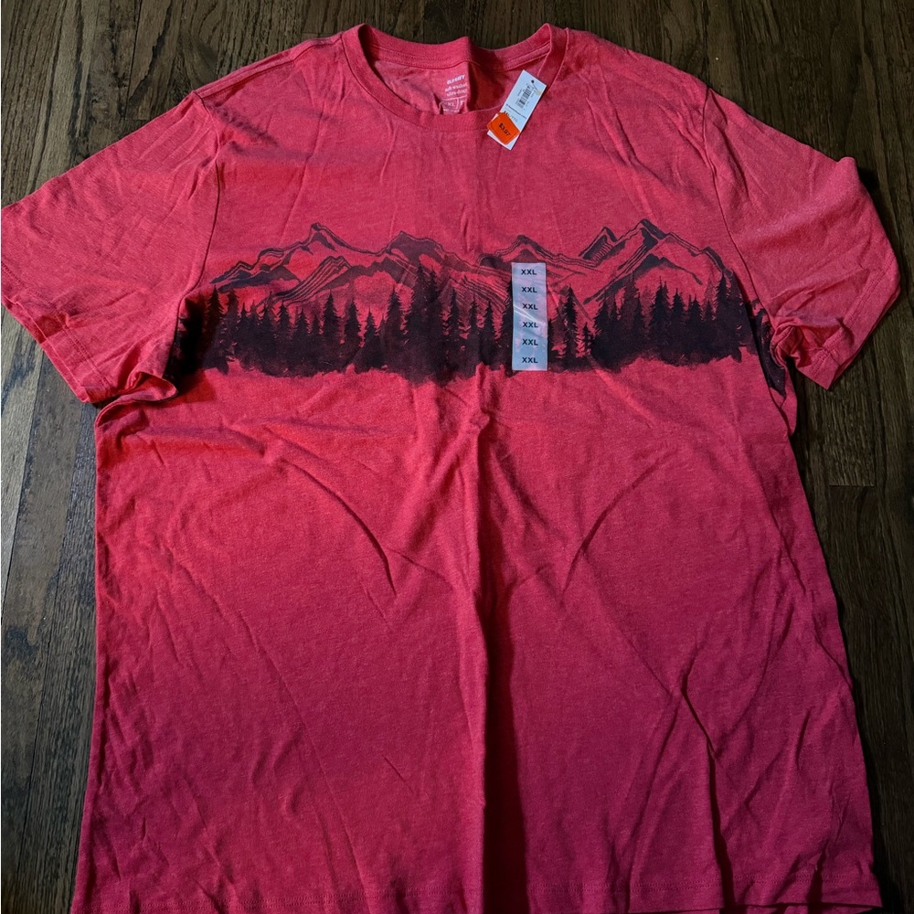 Old Navy Red Mountain Graphic Tee